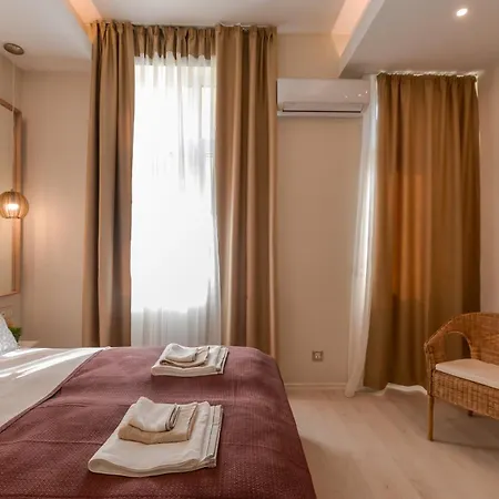 Premium 1bd Dream On Ekzarh Yosif Apartment Sofia